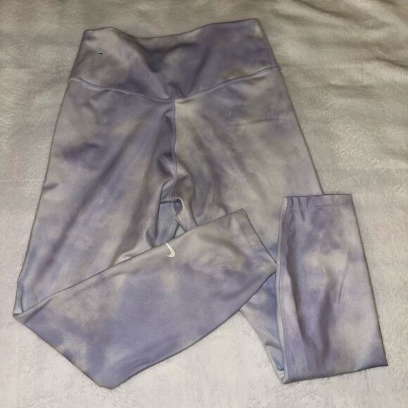 Nike Dri-Fit Small High Rise Cropped Athletic Leggings Purple White Tie Dye NWOT - Picture 7 of 8